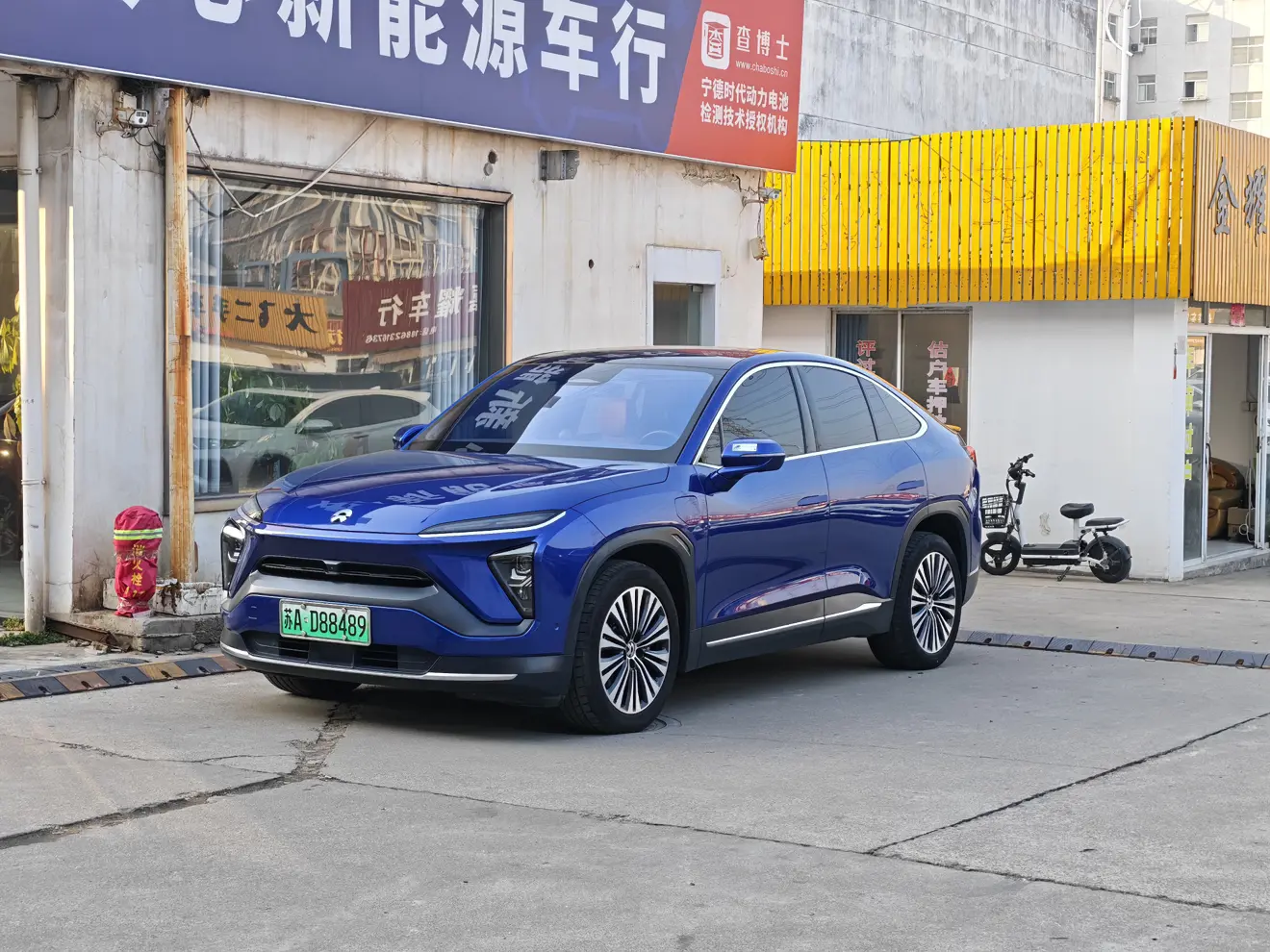 NIO EC6  из Китая