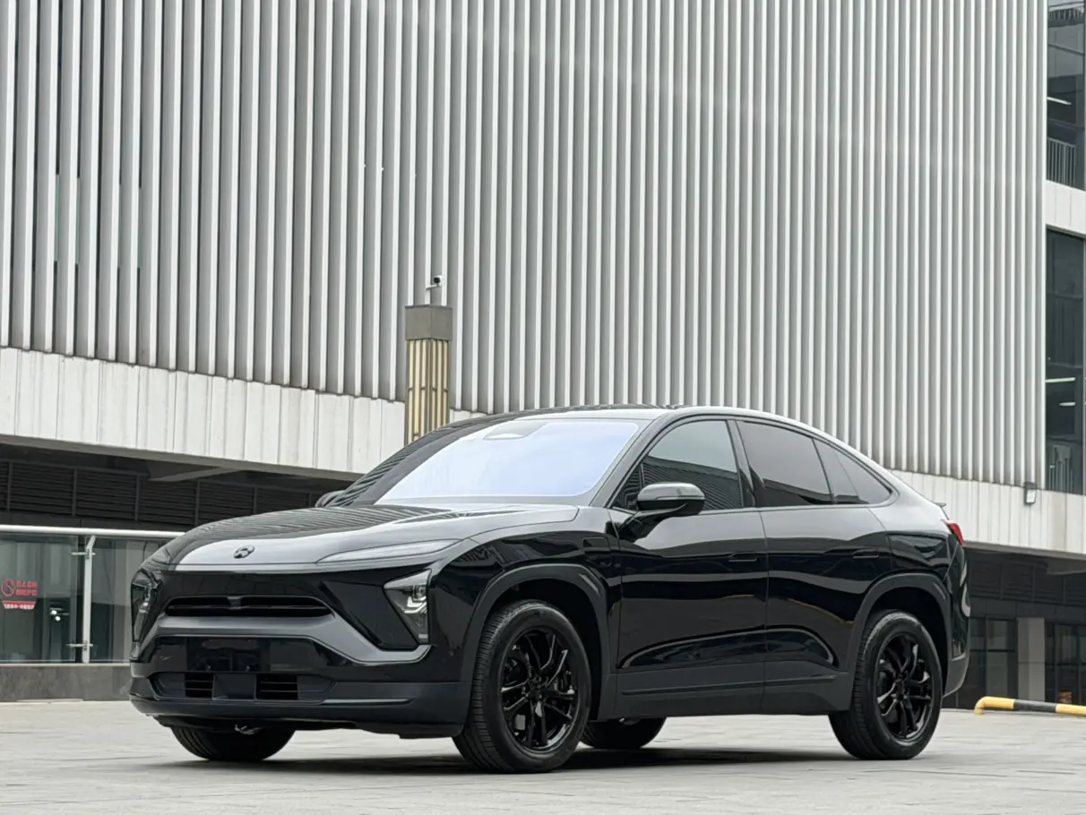 NIO EC6  из Китая