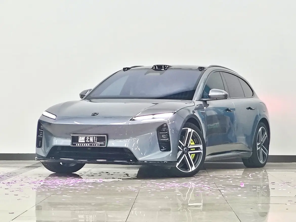 NIO ET5T  из Китая