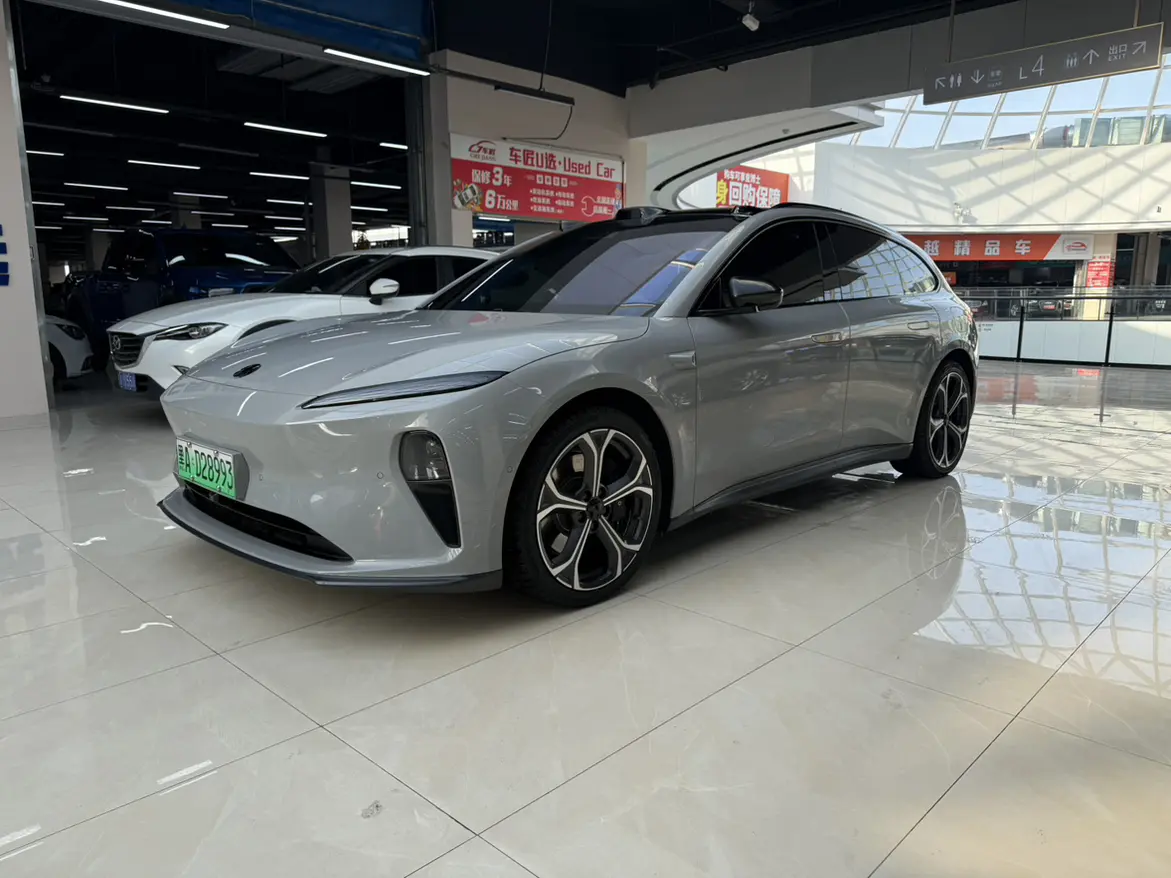 NIO ET5T  из Китая