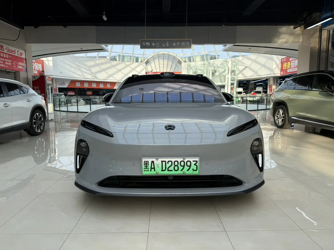 NIO ET5T  из Китая