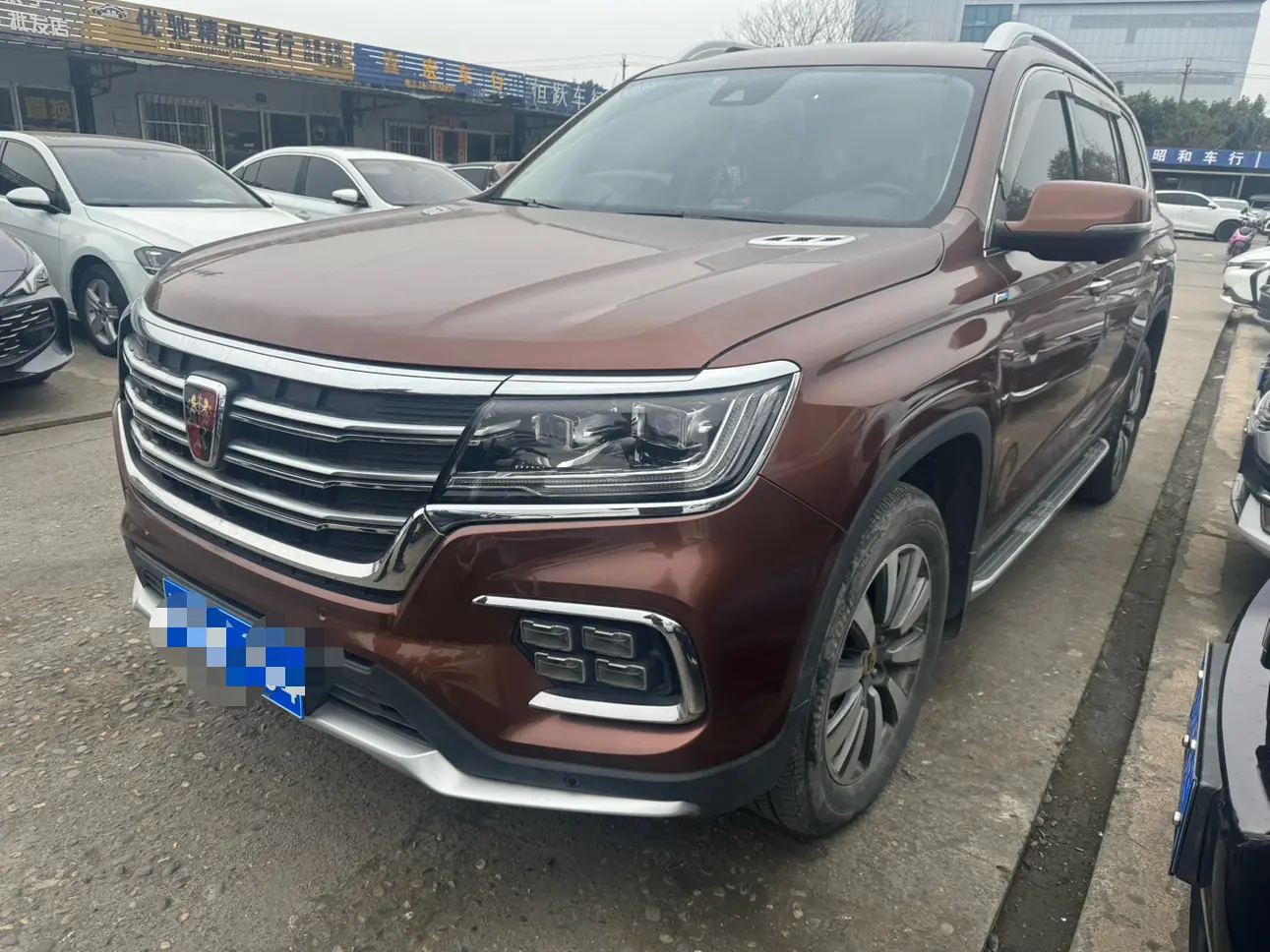 Roewe RX8  из Китая