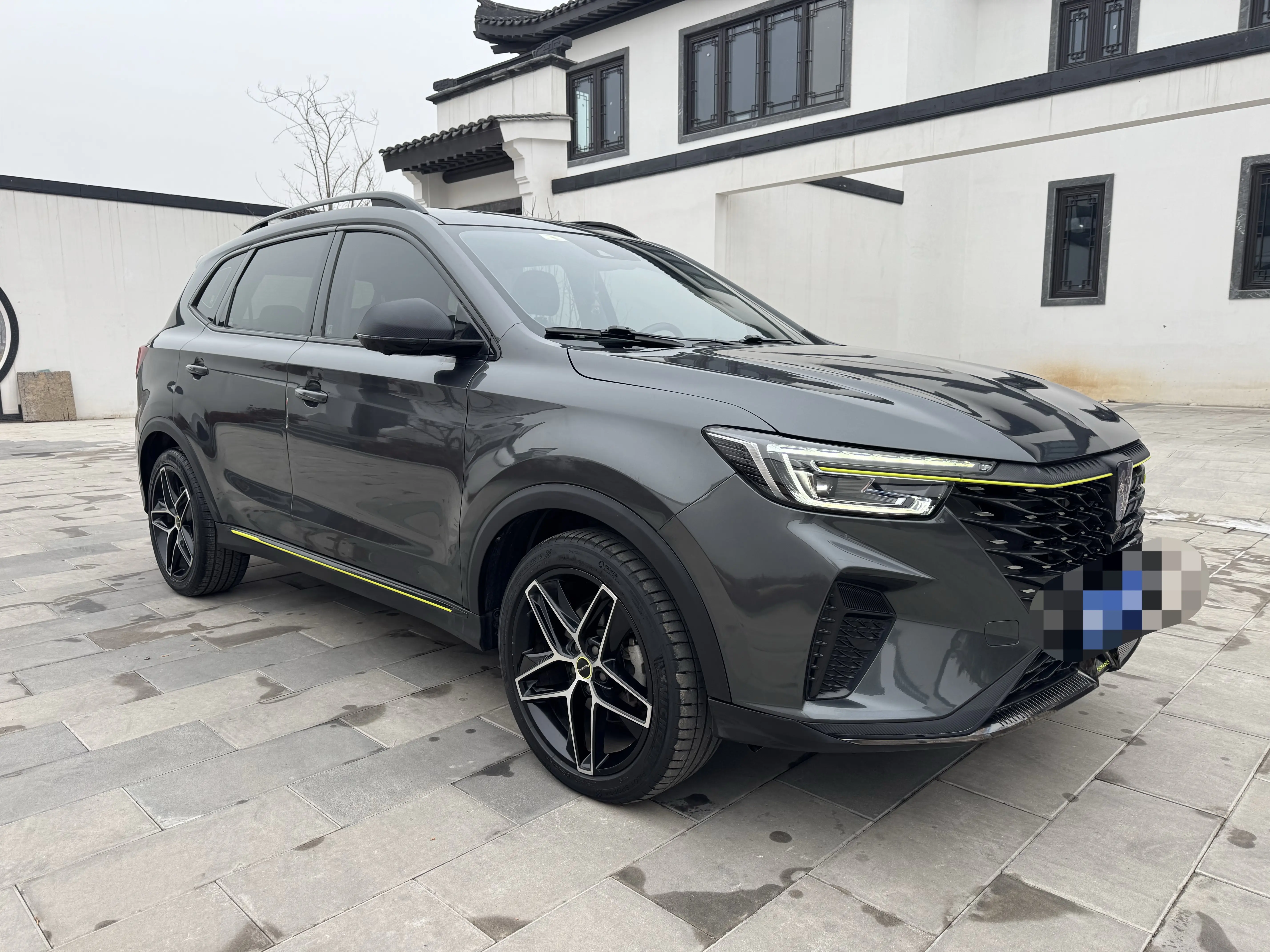 Roewe RX5  из Китая
