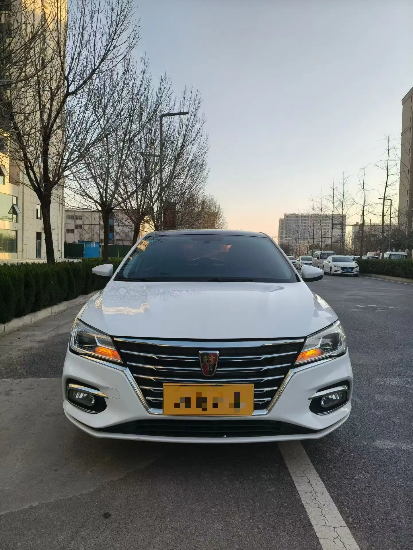 Roewe i5  из Китая