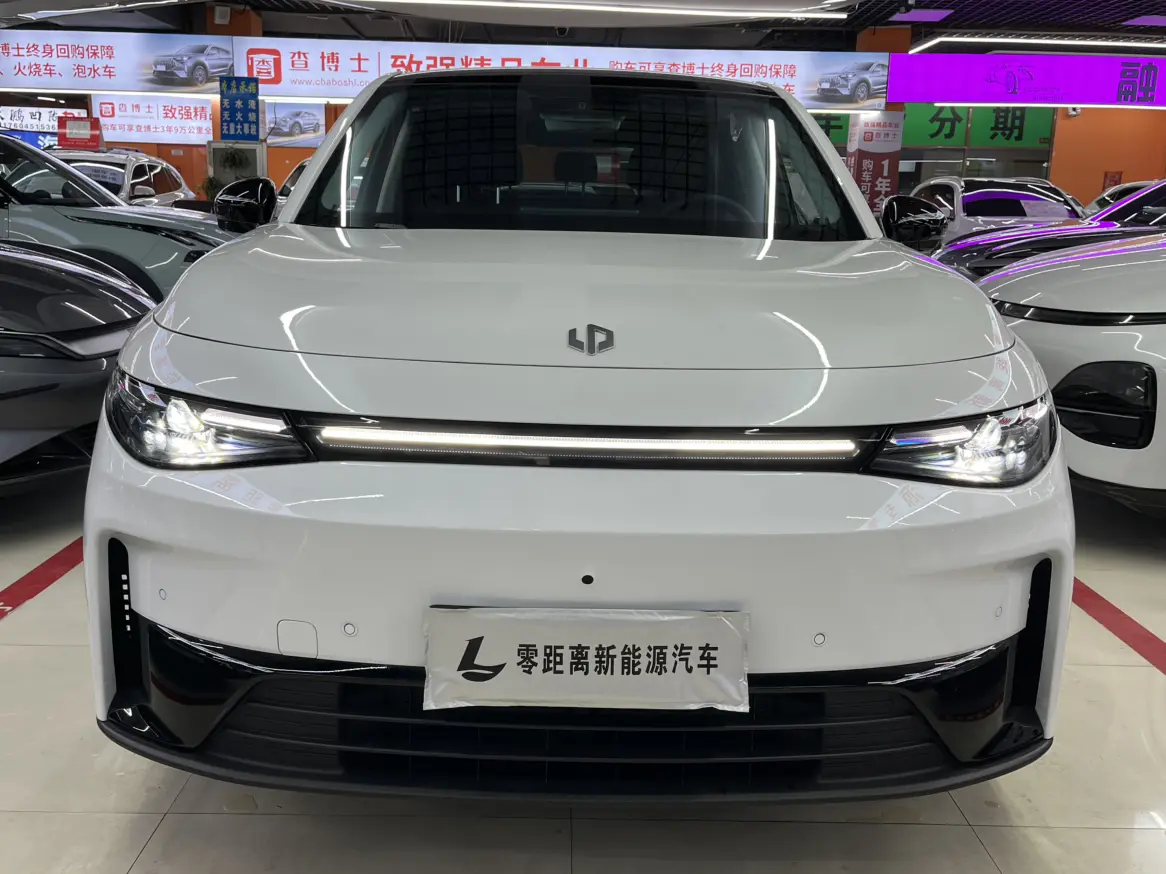 Leapmotor Zero running C10  из Китая