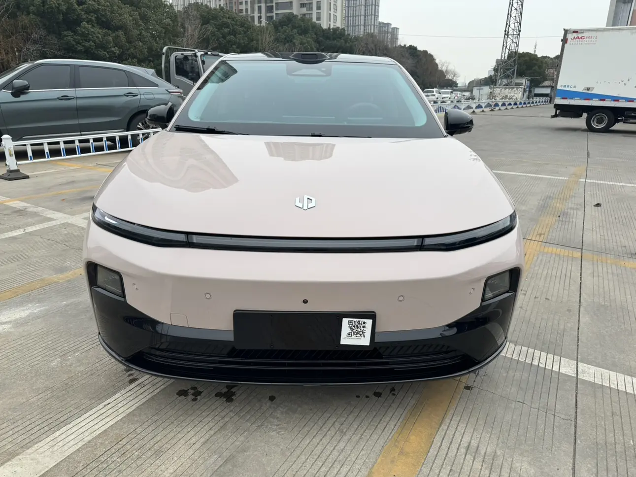 Leapmotor Leap running B01  из Китая