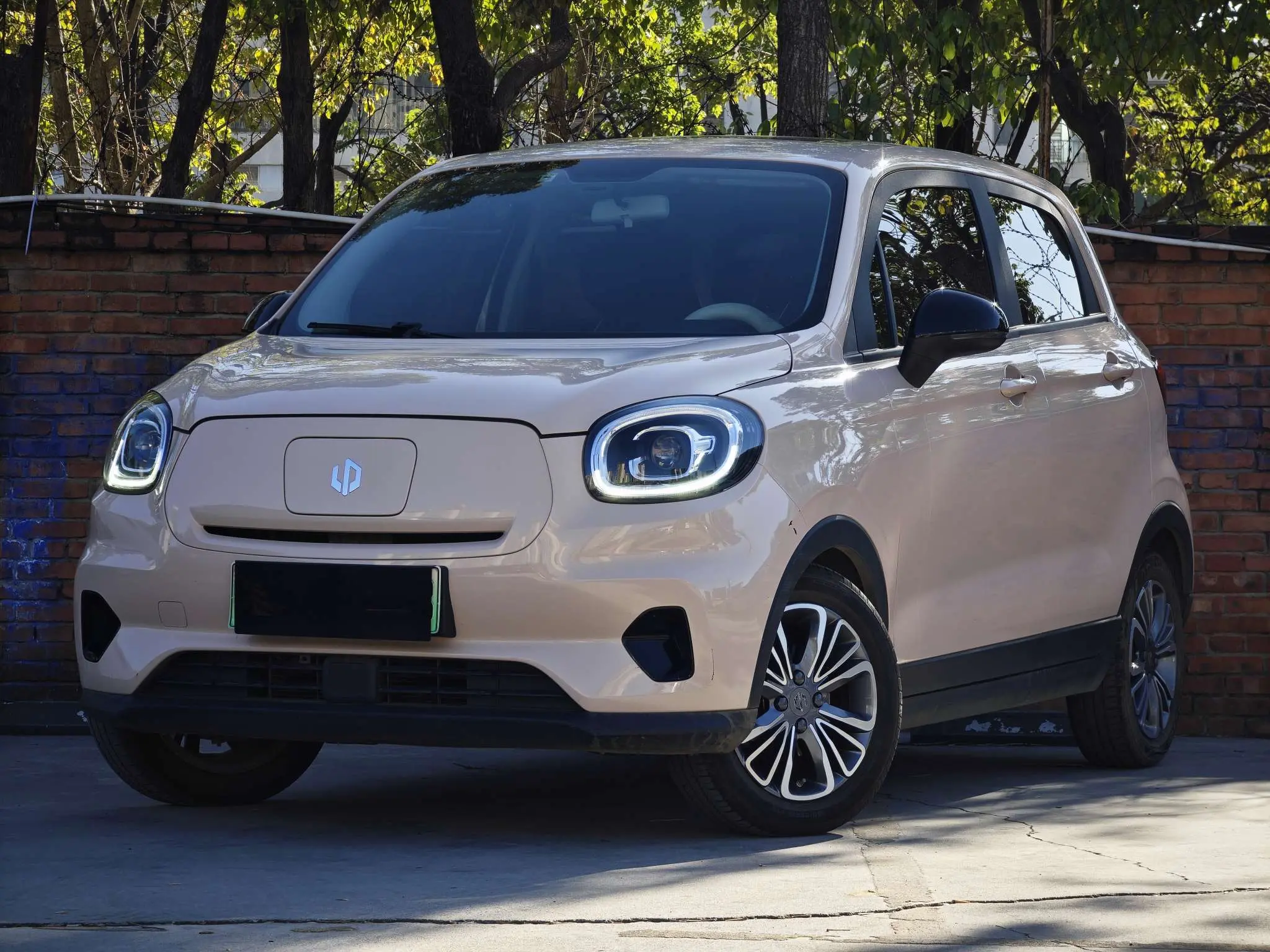 Leapmotor Zero running T03  из Китая