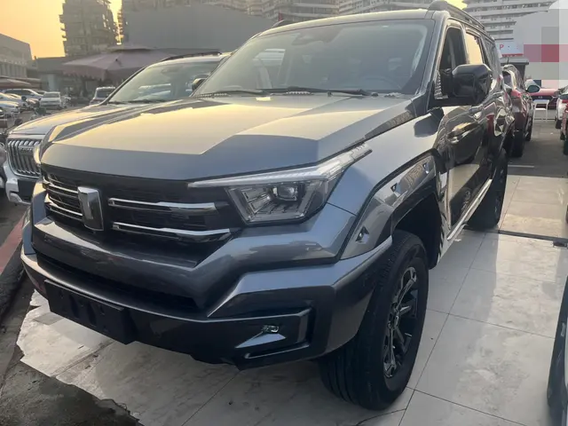 Tank 400 Hi4-T  из Китая