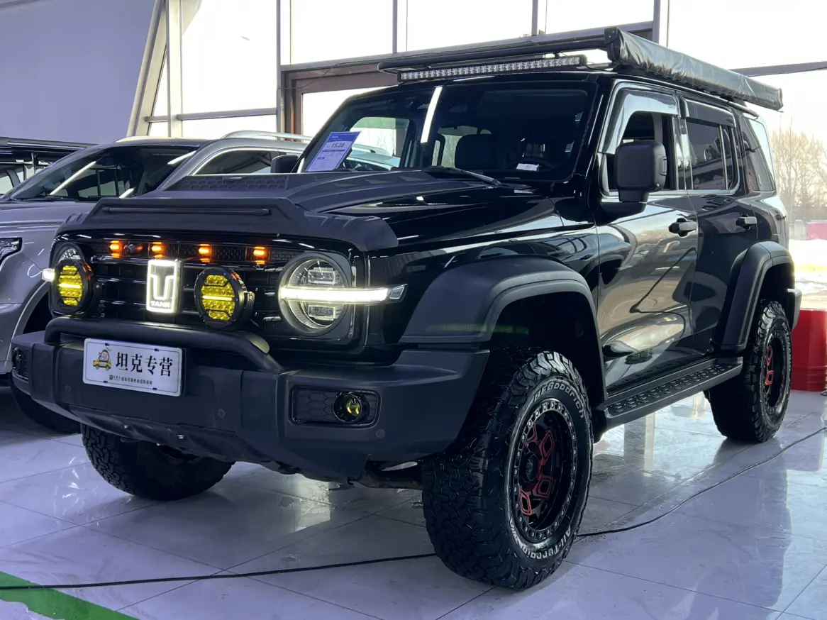 Tank 300  из Китая