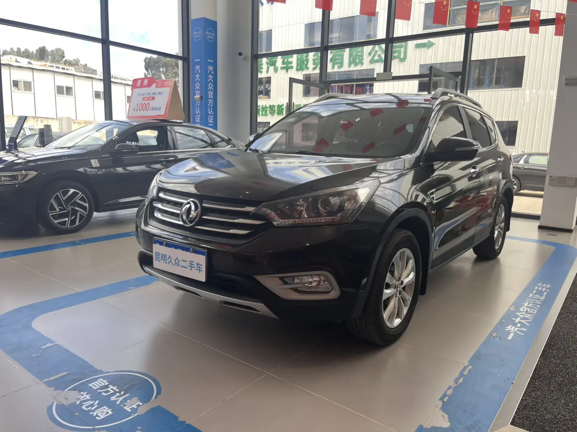 Dongfeng Fengshen AX7  из Китая