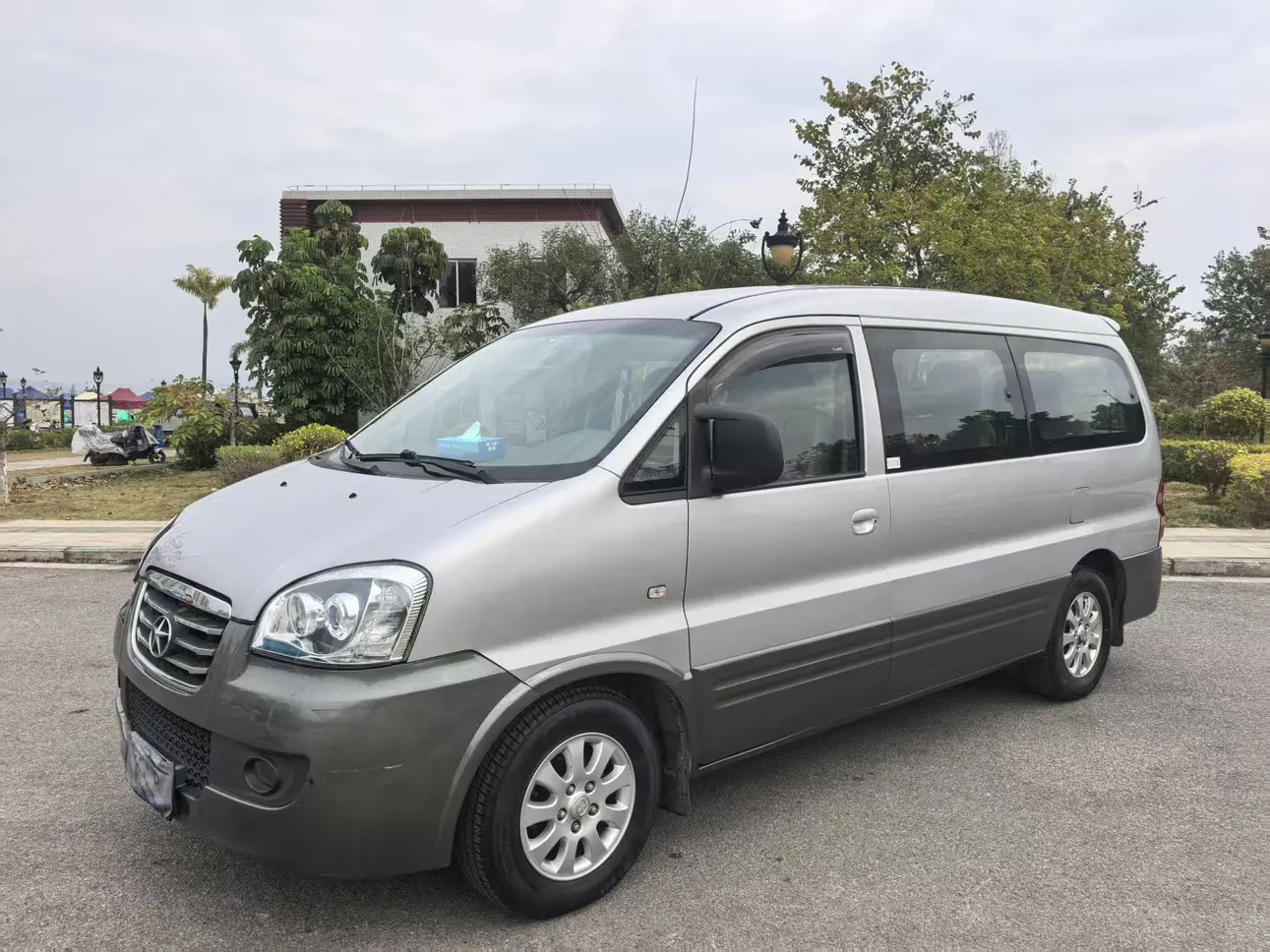 Jiangxi Ruifeng  из Китая