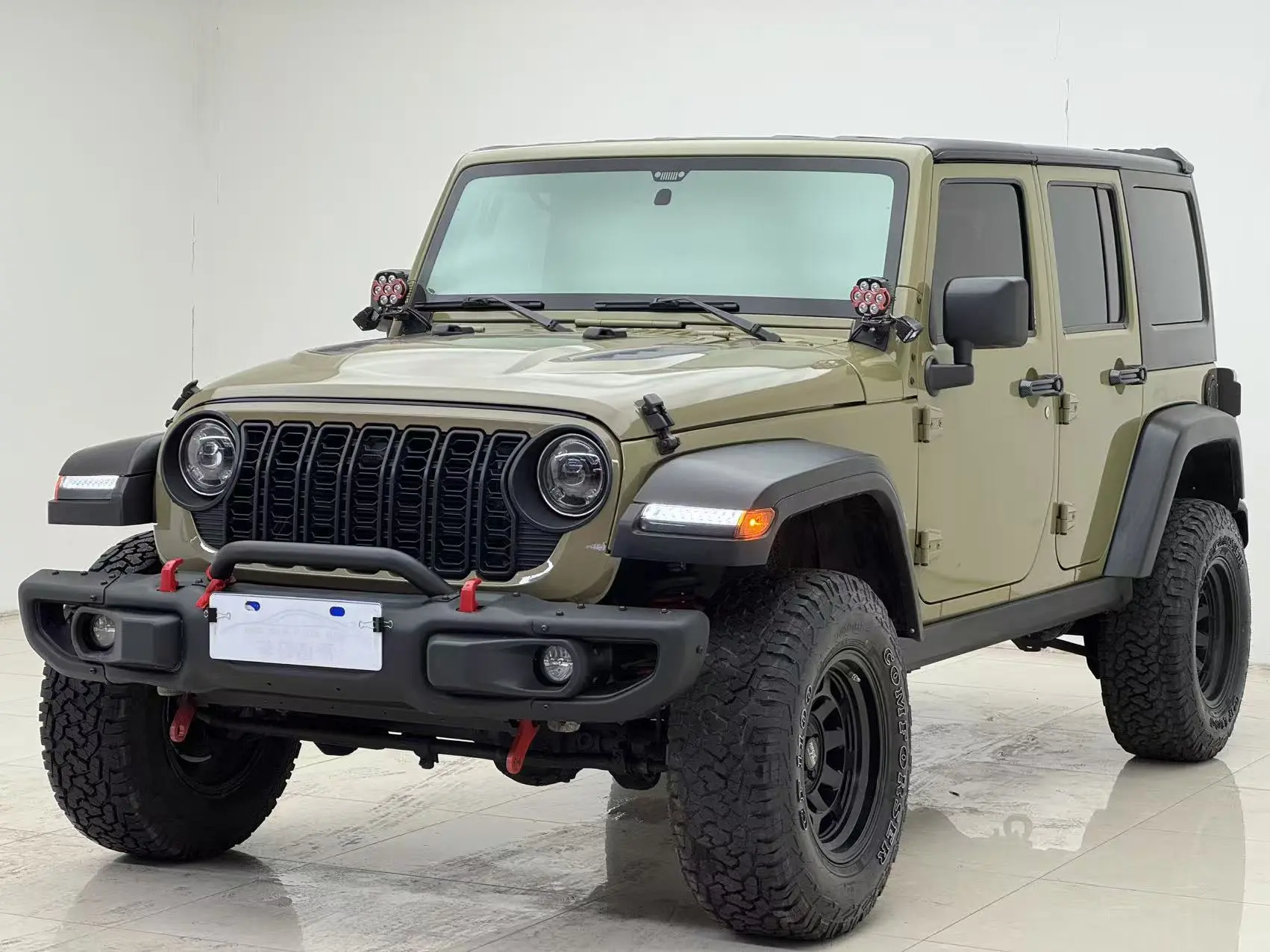 Jeep Wrangler  из Китая