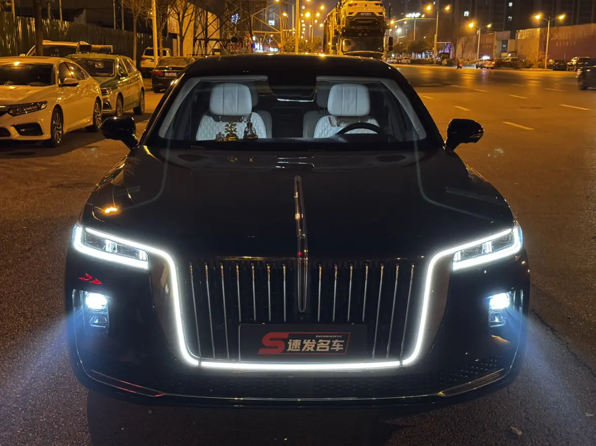 Hongqi H9  из Китая