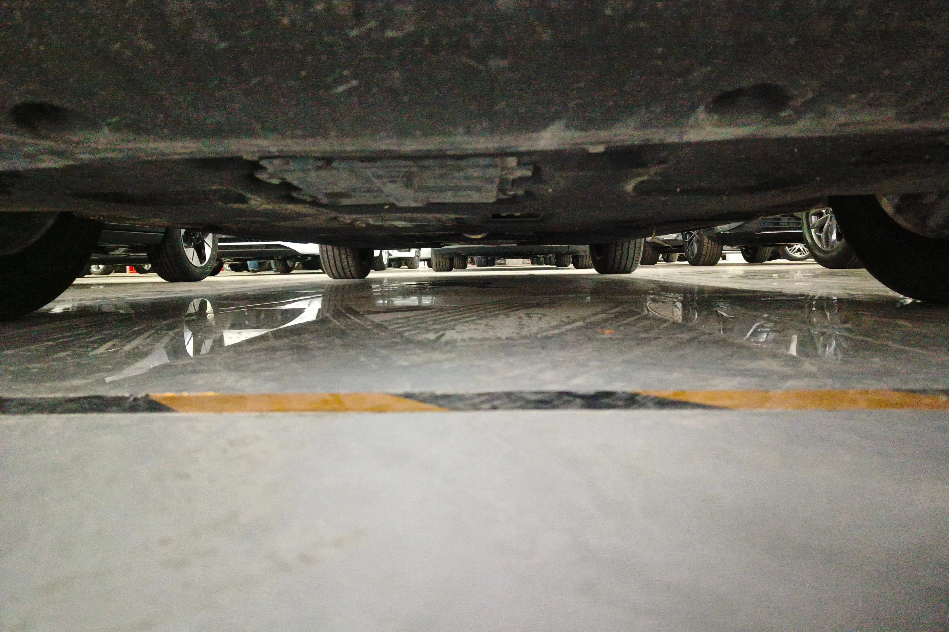 Hongqi H5  из Китая