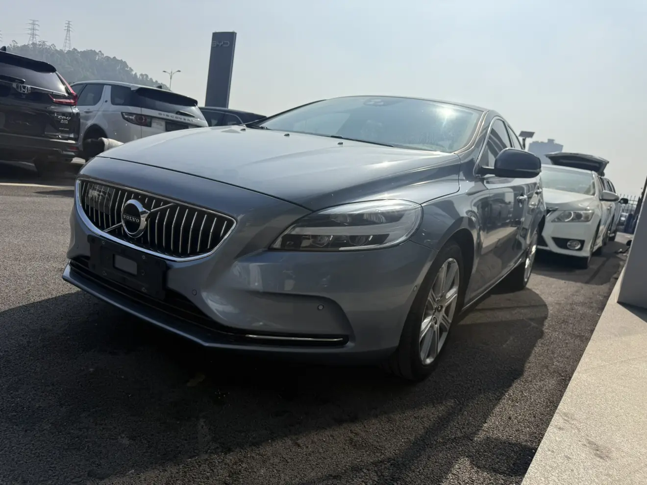 Volvo V40  из Китая