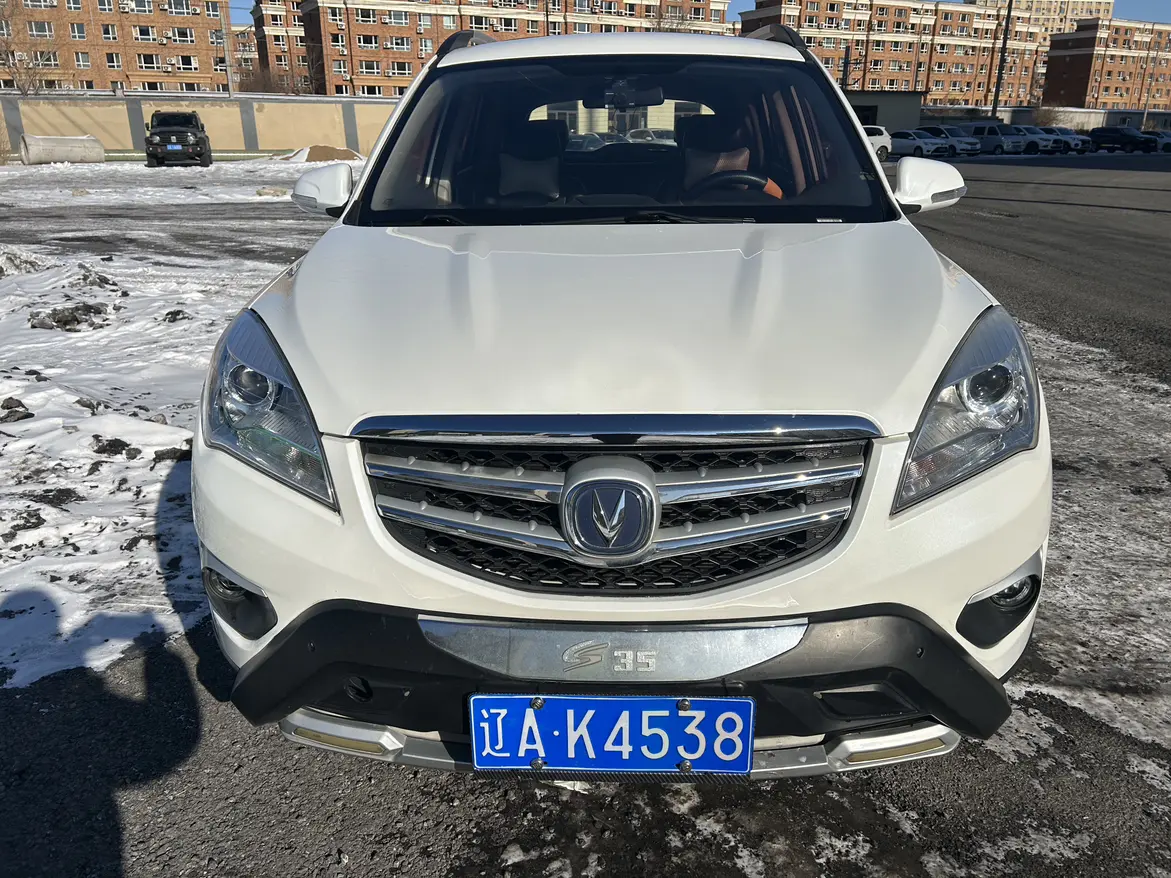 Changan CS35  из Китая