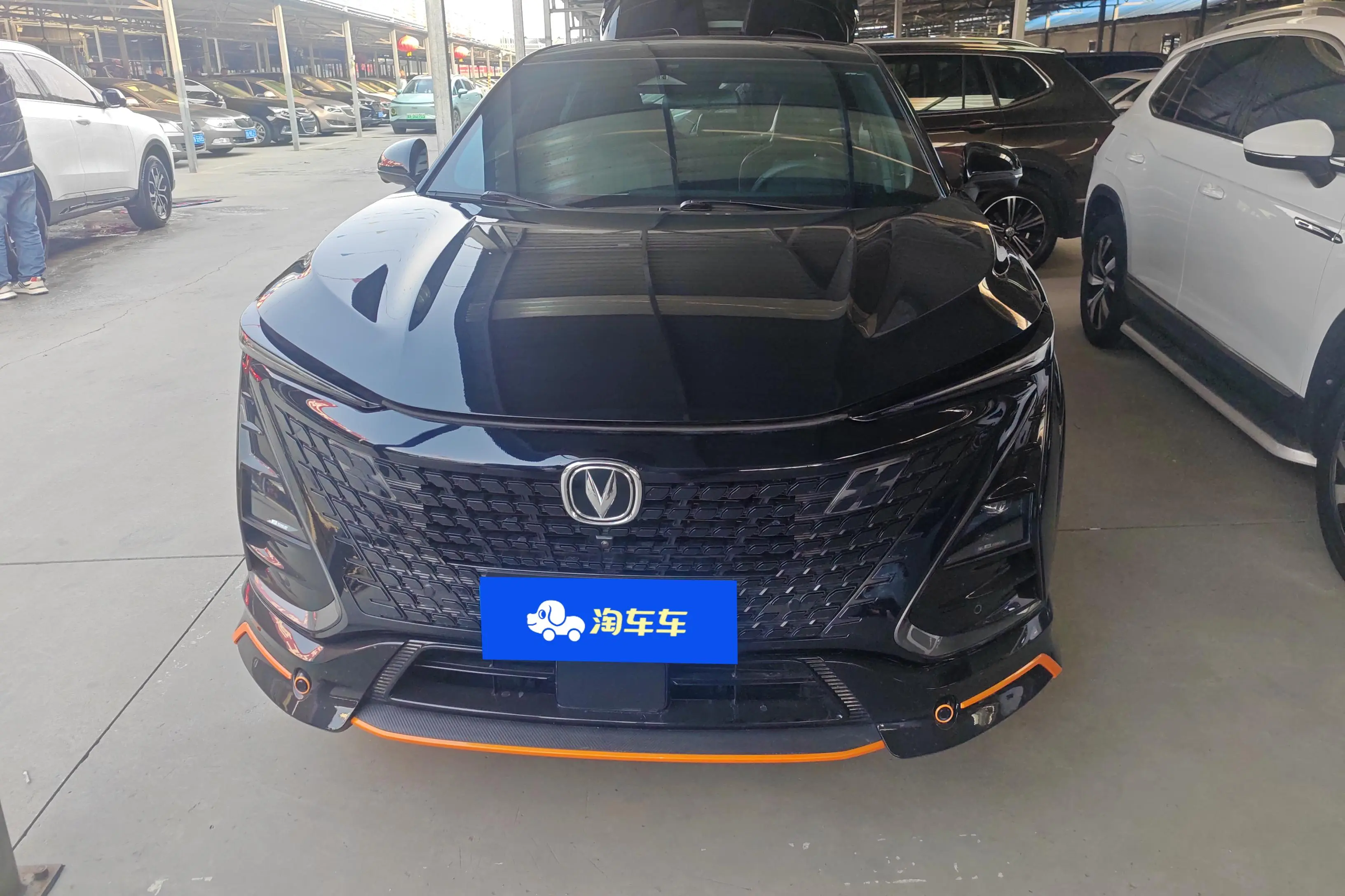 Changan UNI-T  из Китая