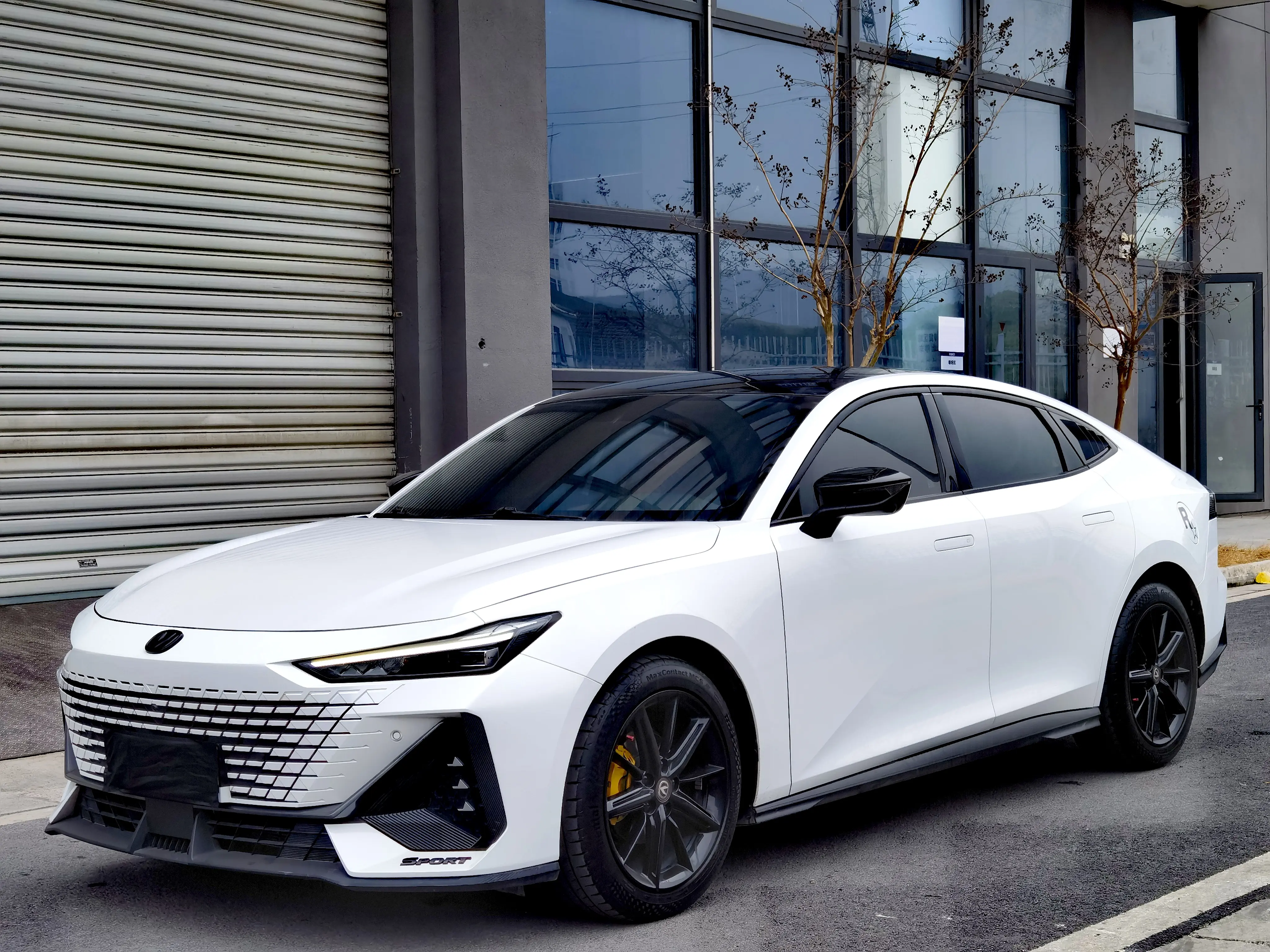 Changan UNI-V  из Китая