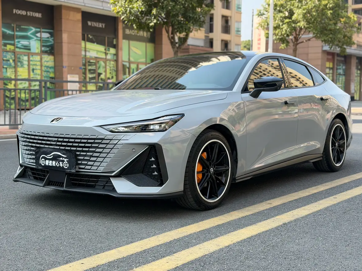 Changan UNI-V  из Китая