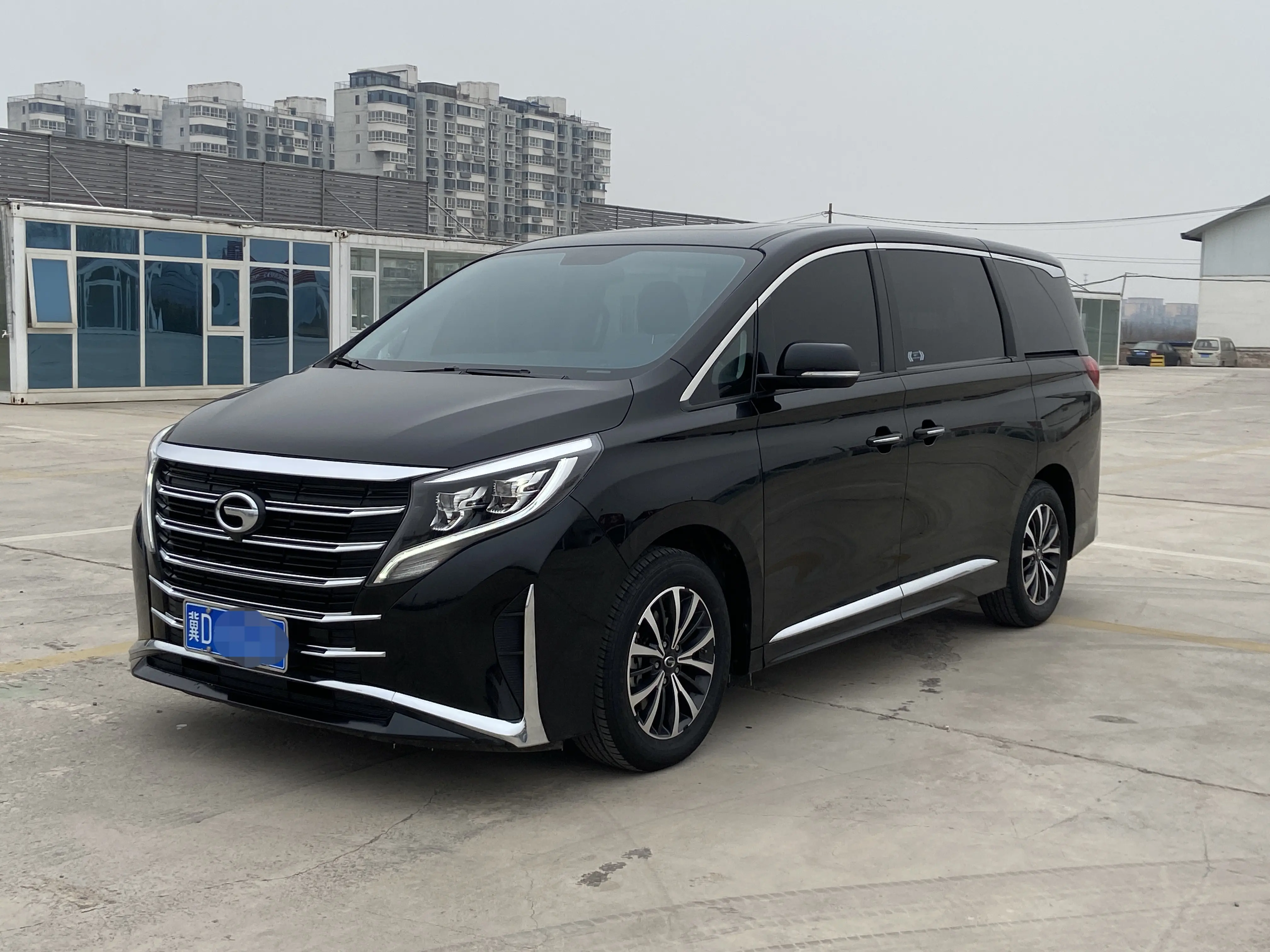 GAC Trumpchi M8  из Китая