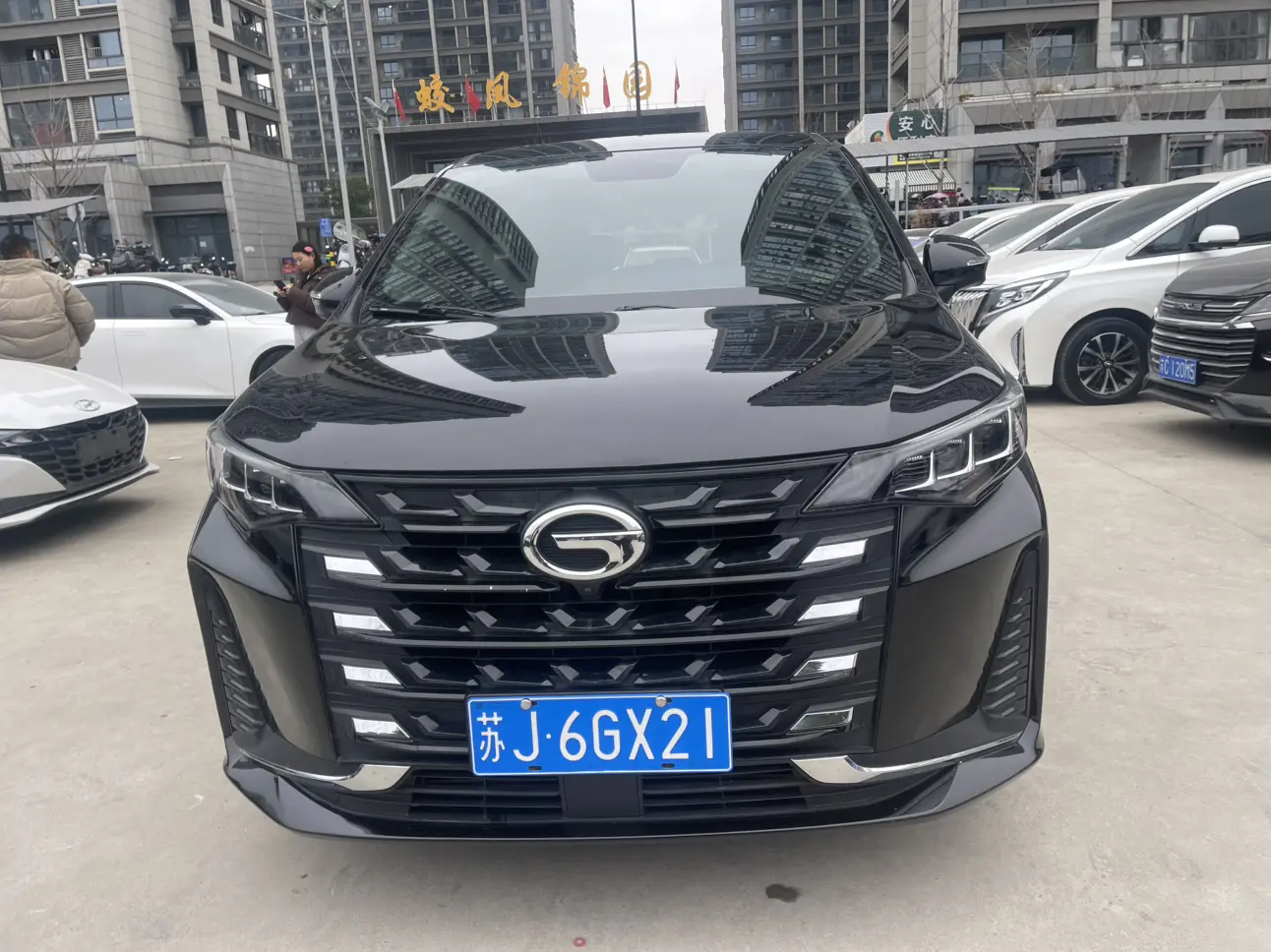 GAC Trumpchi M6  из Китая