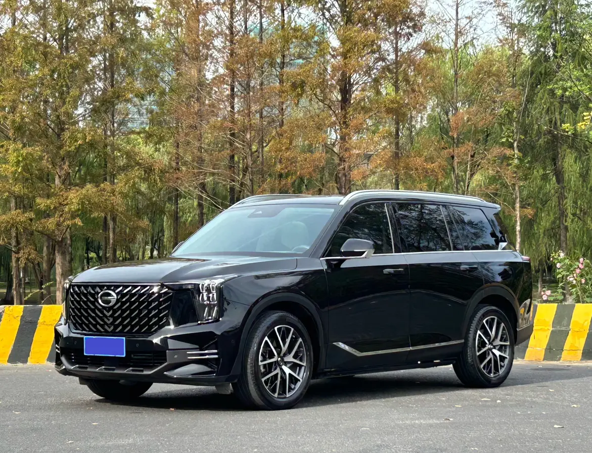 GAC Trumpchi GS8  из Китая