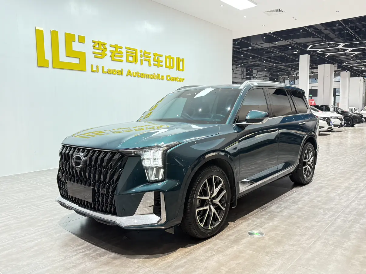 GAC Trumpchi GS8  из Китая