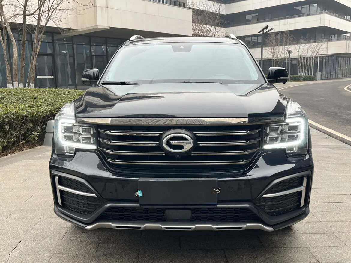 GAC Trumpchi GS8  из Китая