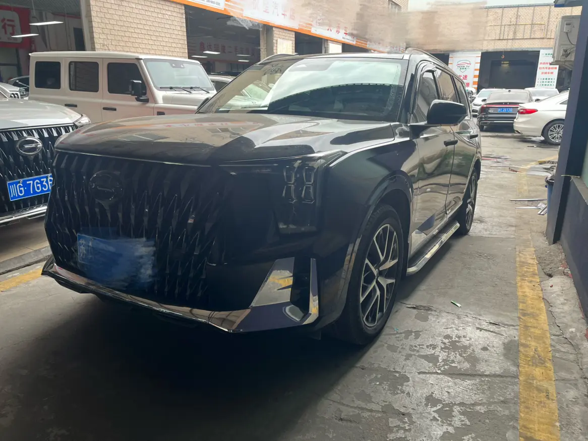 GAC Trumpchi GS8  из Китая
