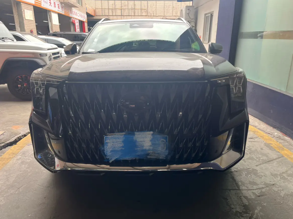 GAC Trumpchi GS8  из Китая