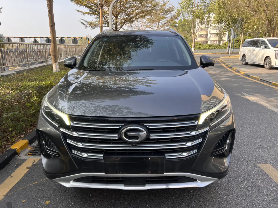 GAC Trumpchi GS4  из Китая