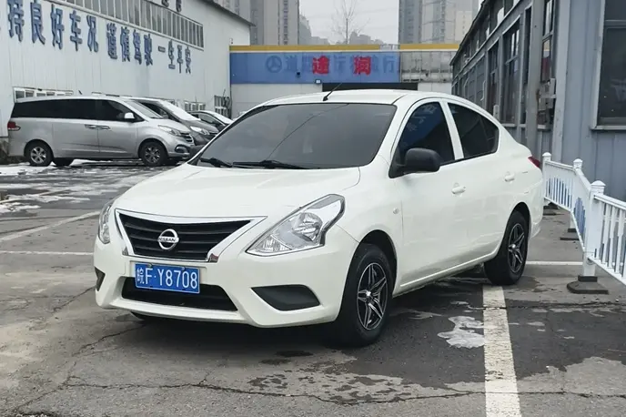 Nissan Sunlight  из Китая
