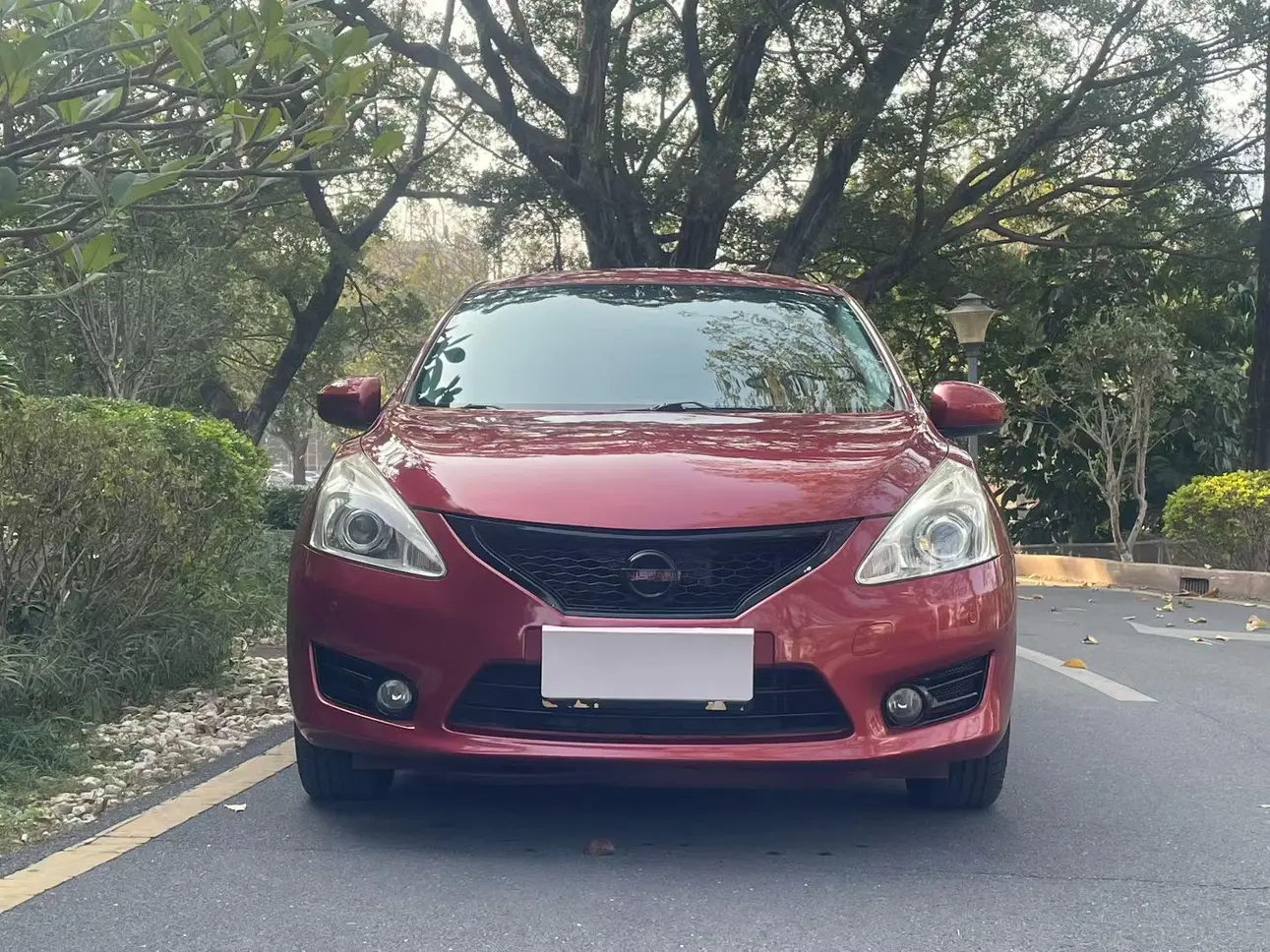 Nissan Tiida  из Китая