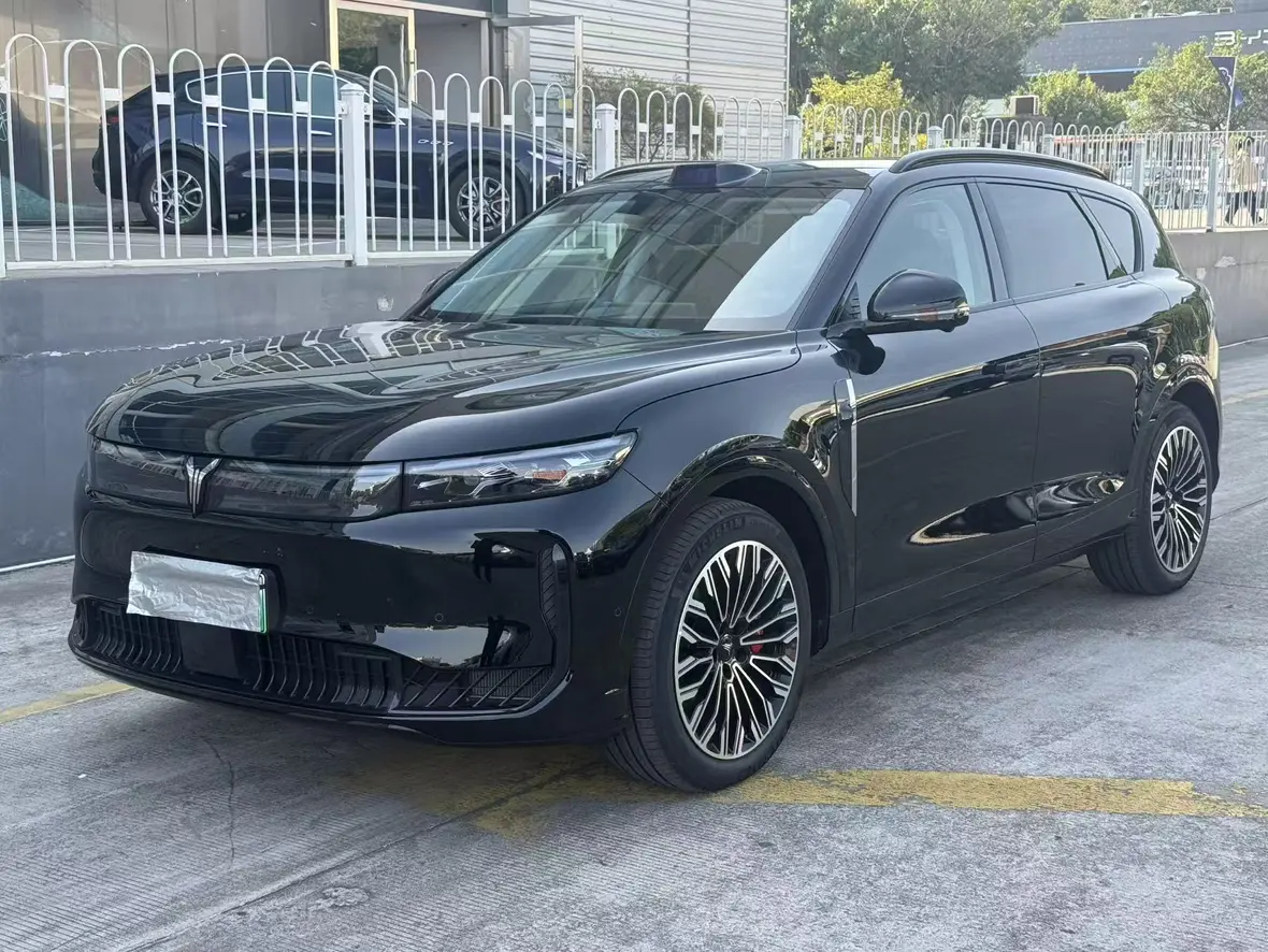 Voyah Lantu FREE  из Китая