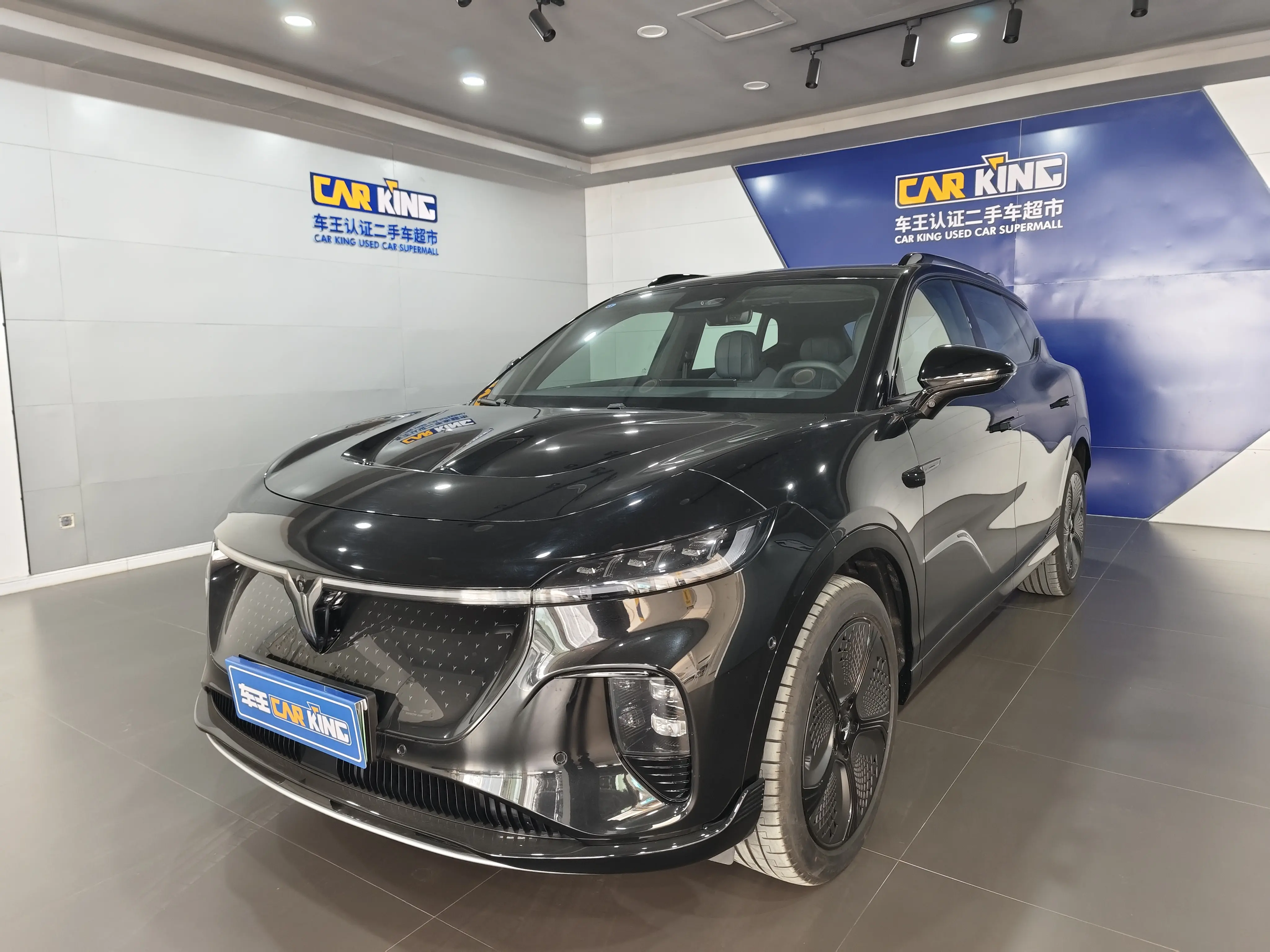 Voyah Courage  из Китая