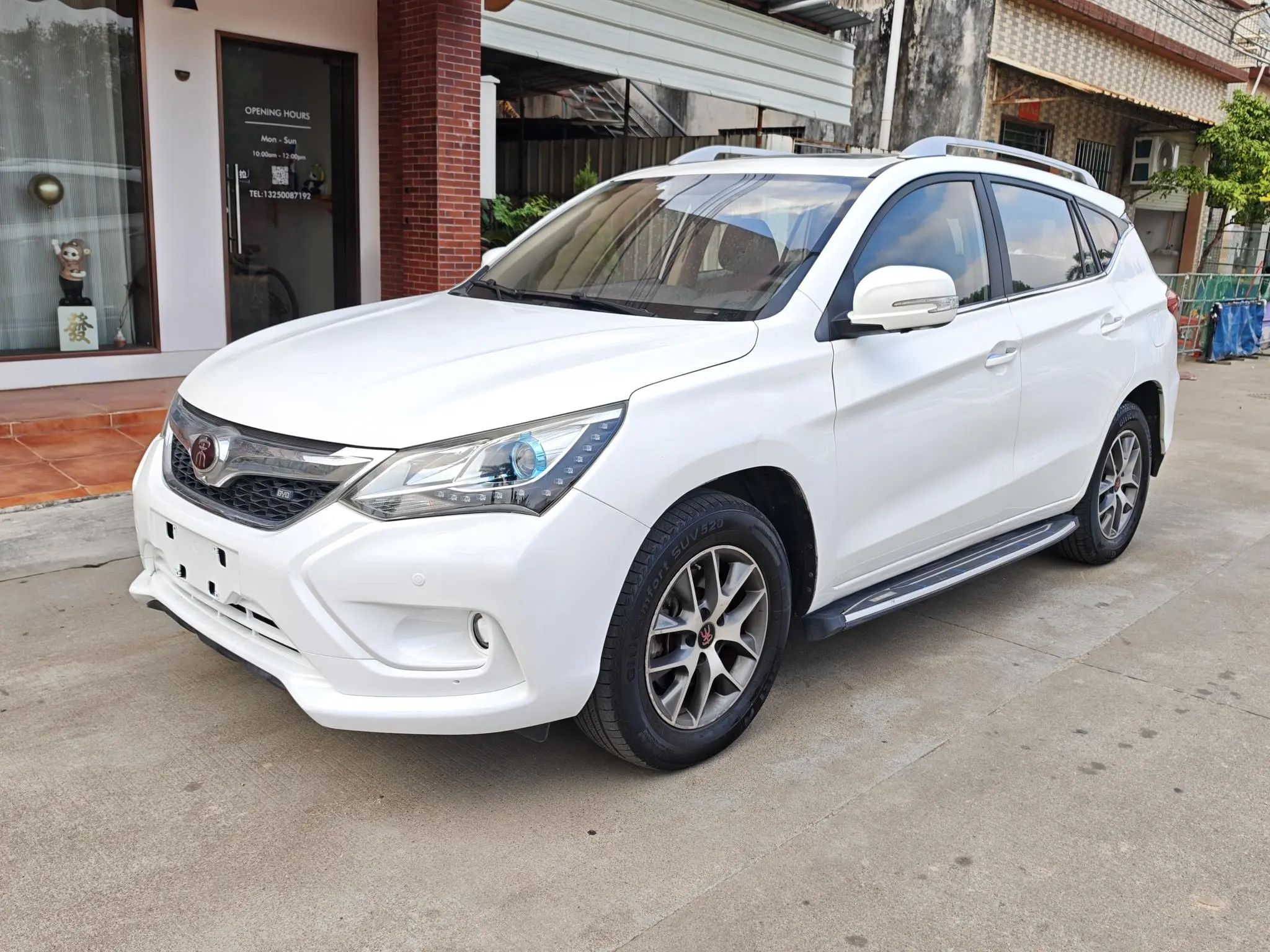 BYD Song  из Китая