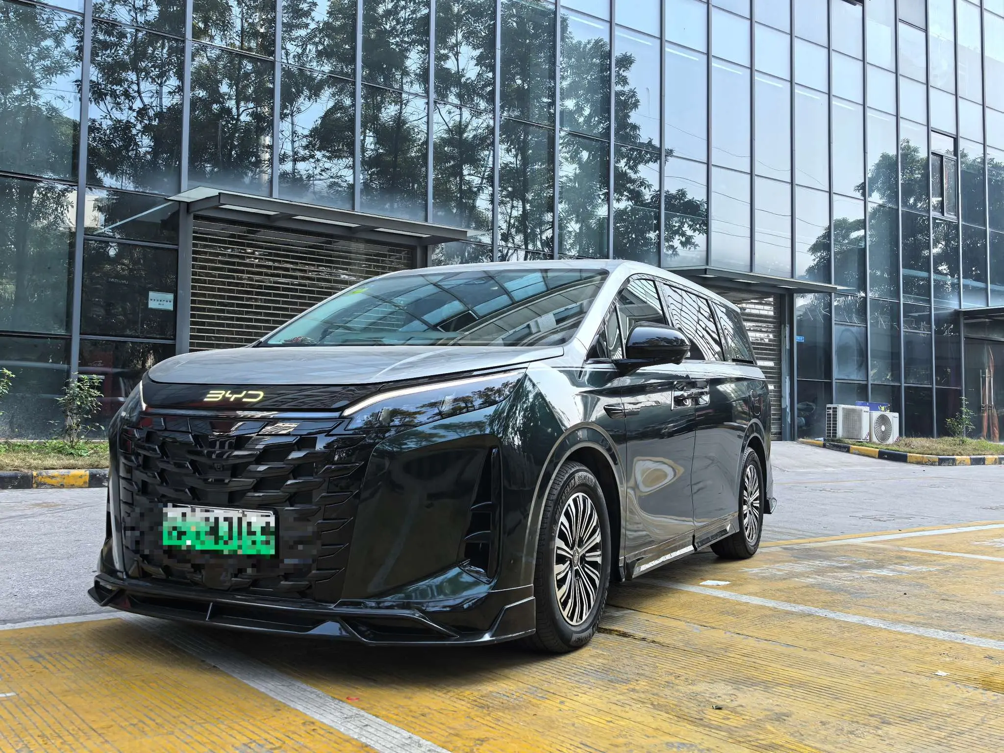 BYD Summer  из Китая