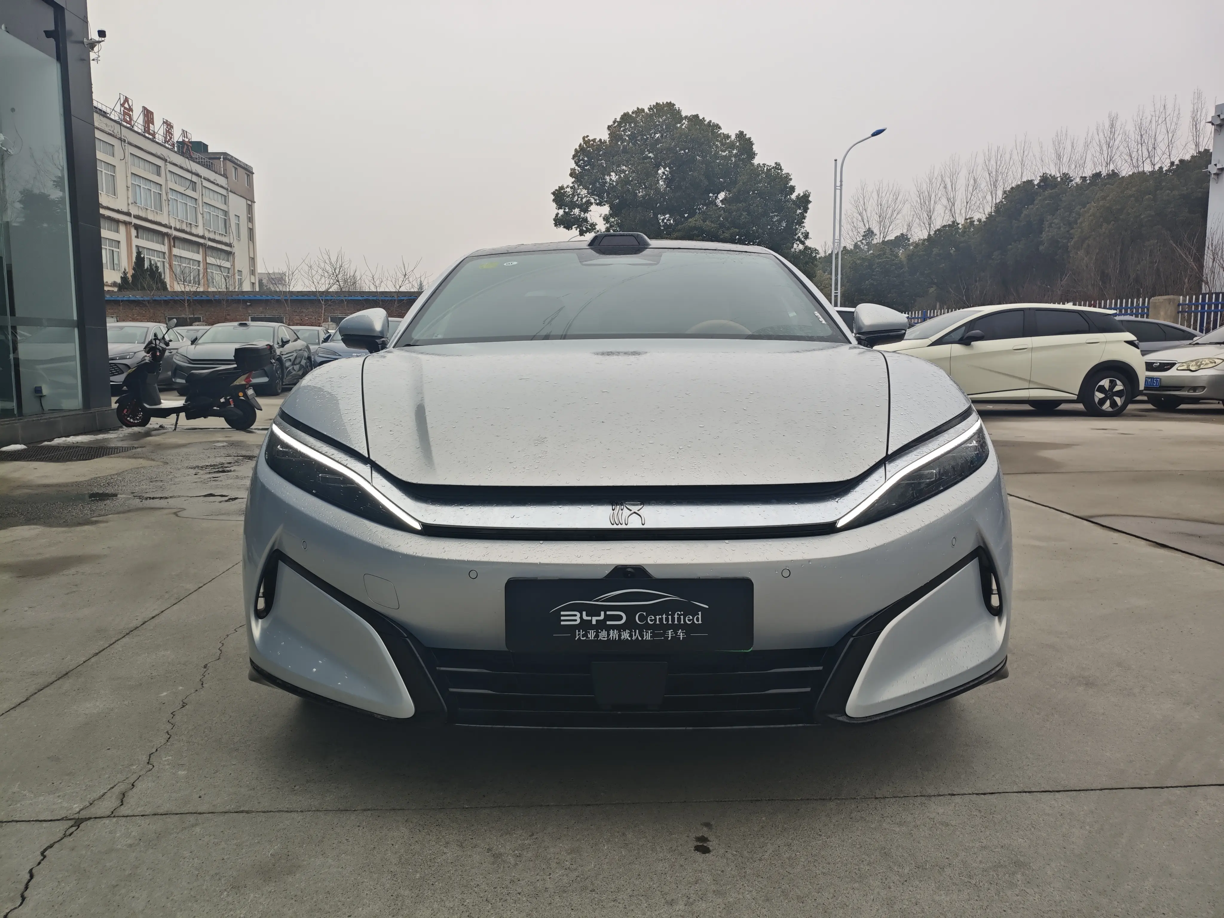 BYD Han L EV  из Китая