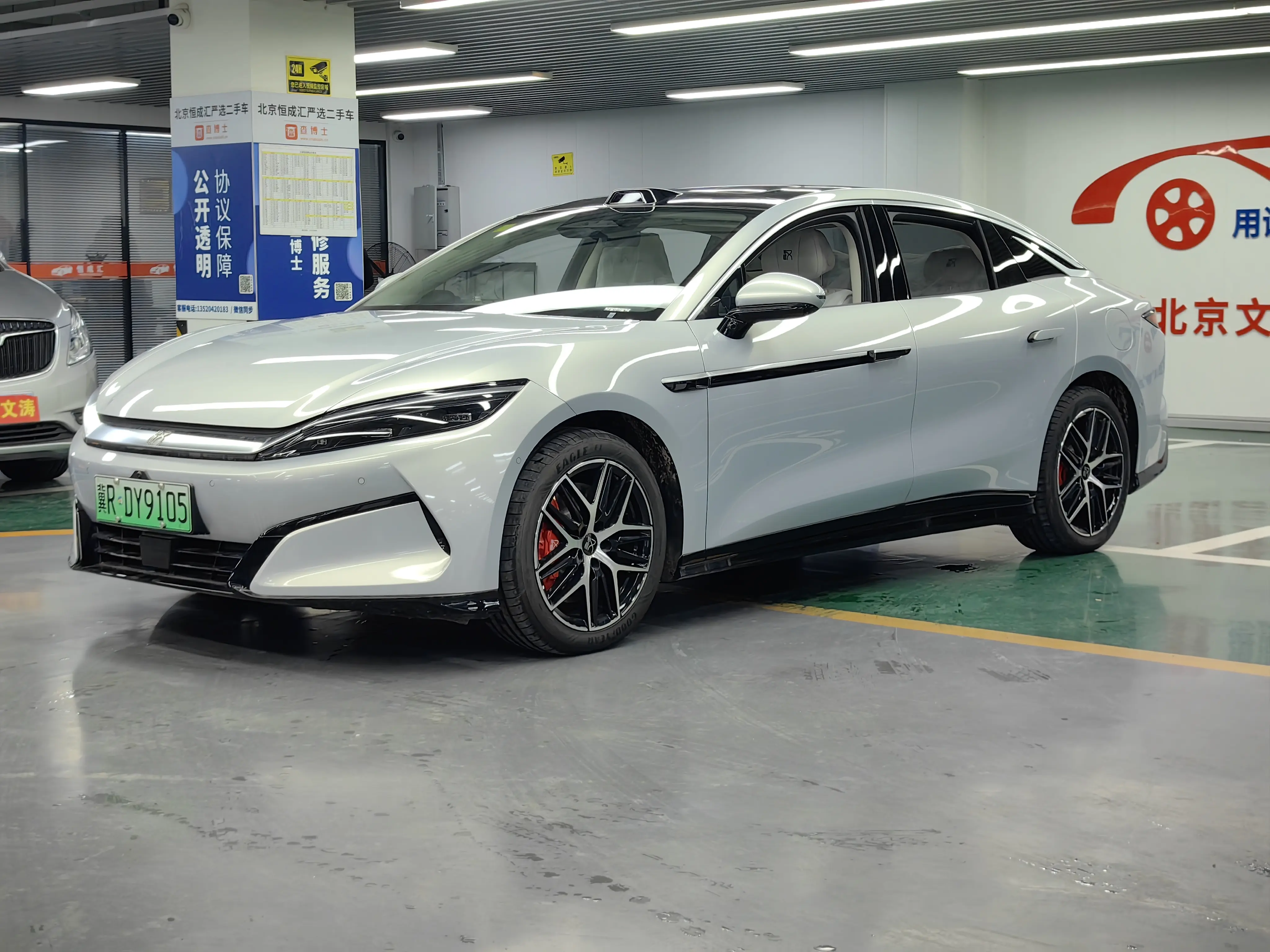 BYD Han L EV  из Китая