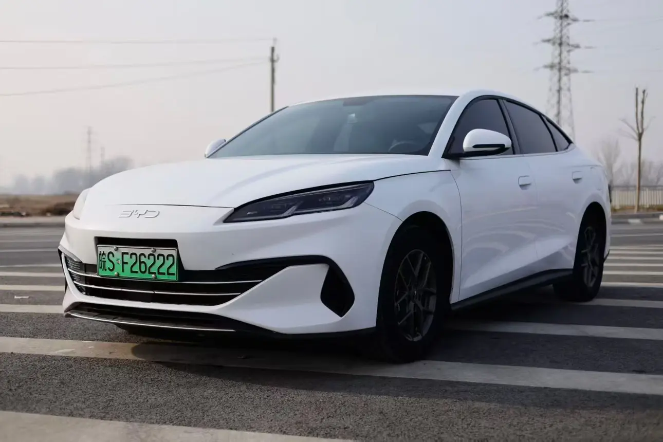 BYD Seal 06DM  из Китая