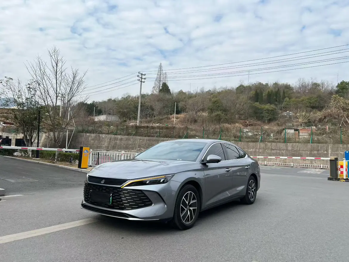 BYD Qin L DM  из Китая