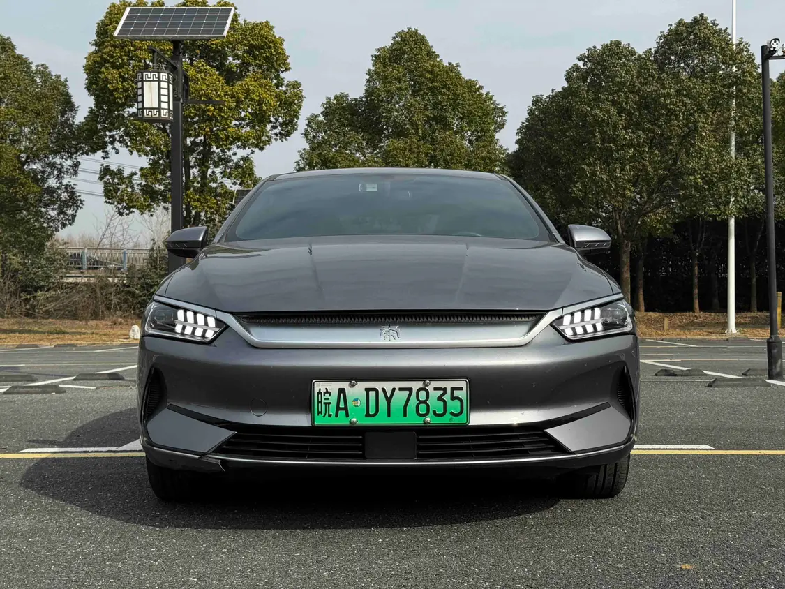 BYD Qin PLUS EV  из Китая