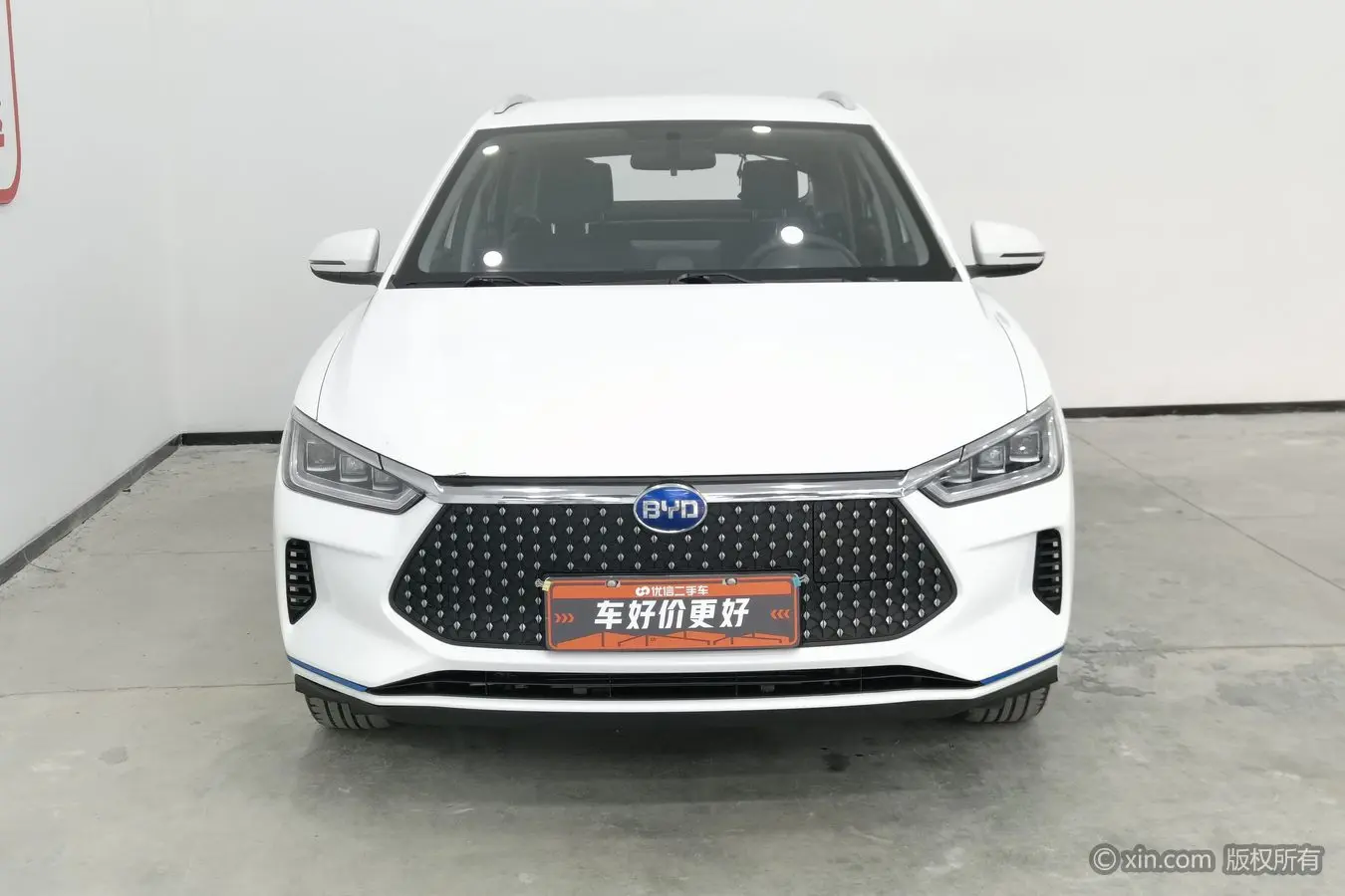 BYD e2  из Китая