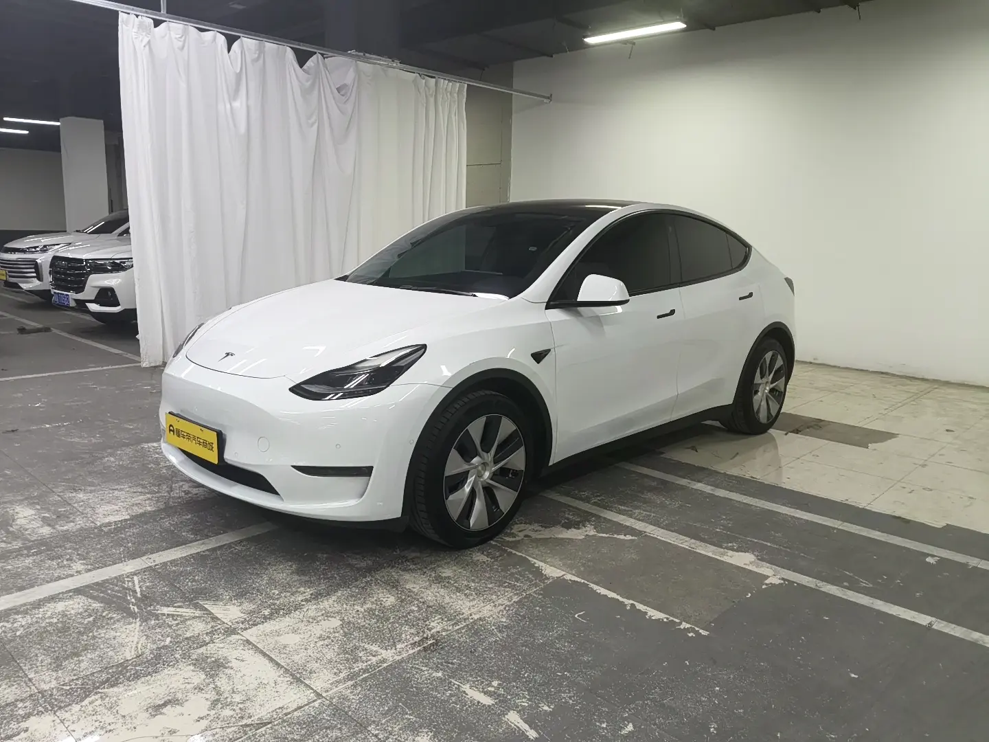 Tesla Model Y  из Китая