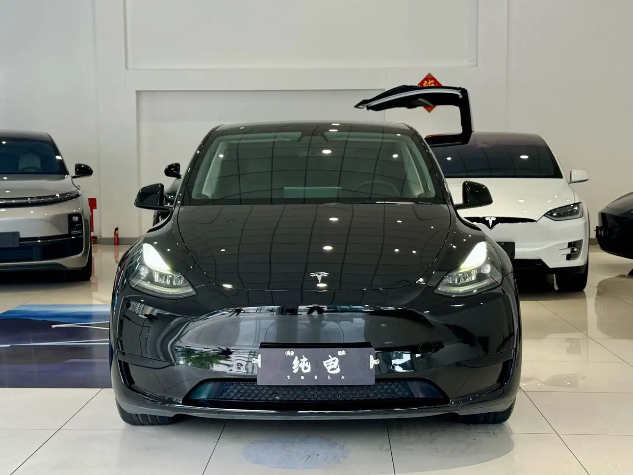 Tesla Model Y  из Китая
