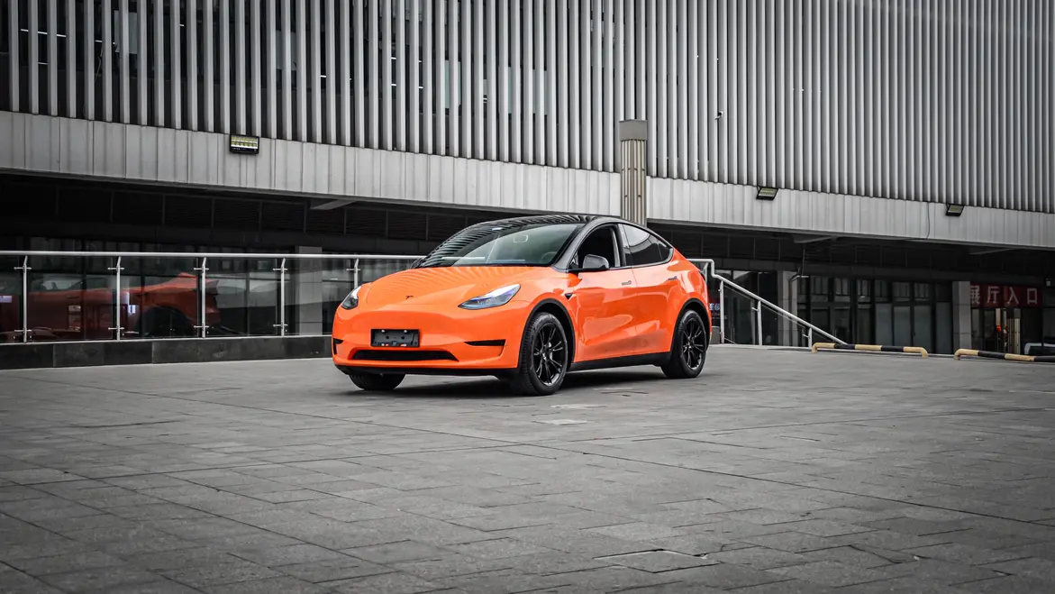 Tesla Model Y  из Китая