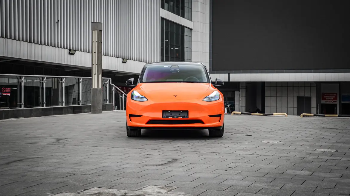 Tesla Model Y  из Китая