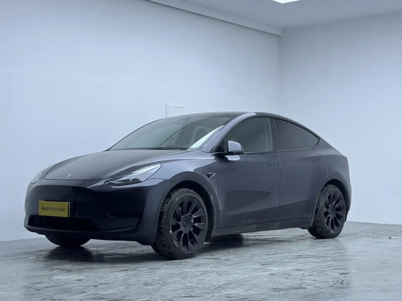 Tesla Model Y  из Китая