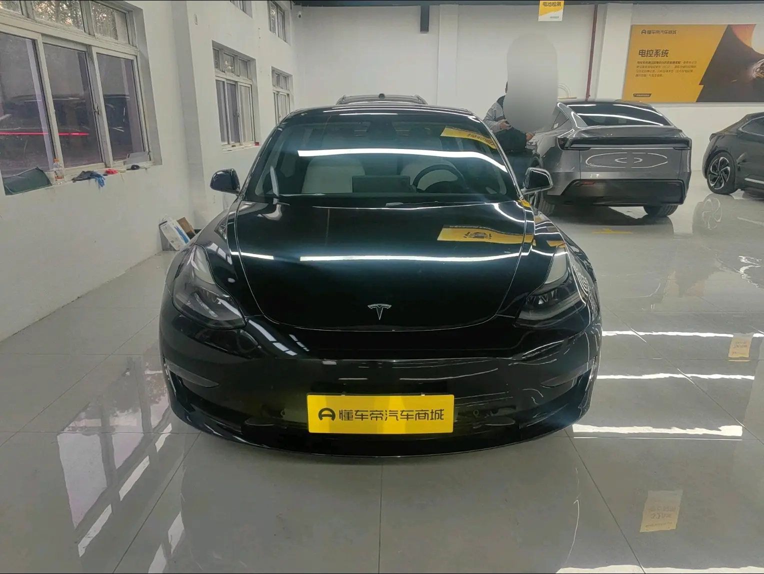 Tesla Model 3  из Китая