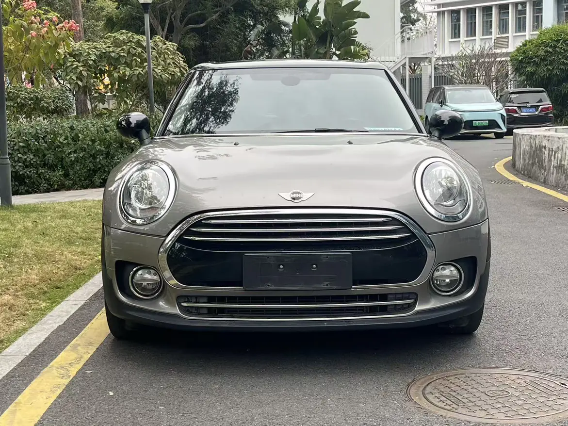 MINI CLUBMAN  из Китая